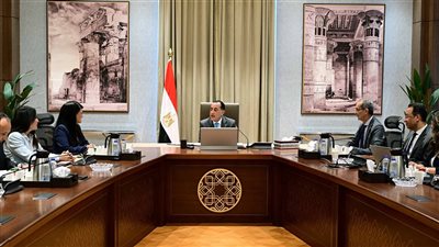 مدبولي يتابع الموقف التنفيذي لمراكز البيانات الحكومية