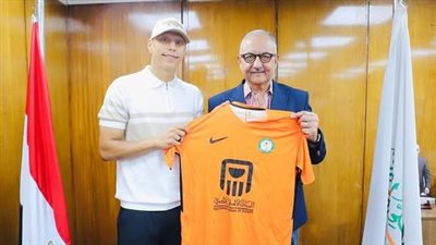 البنك الأهلي يحسم موقفه من انتقال عمرو الجزار للأهلي في الميركاتو الشتوي