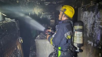 بالصور، نشوب حريق داخل مطعم بنادي المعادي دون إصابات