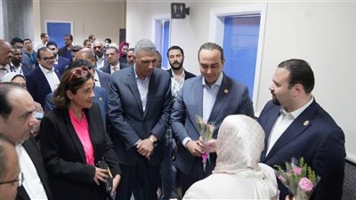 «حكاية وردي»، مبادرة للكشف المبكر عن سرطان الثدي (صور)