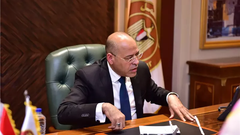 وزير العمل