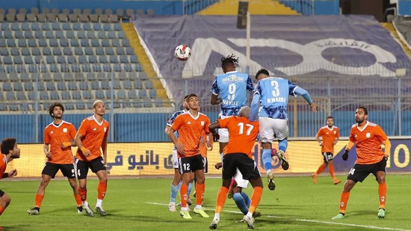 بيراميدز وفاركو