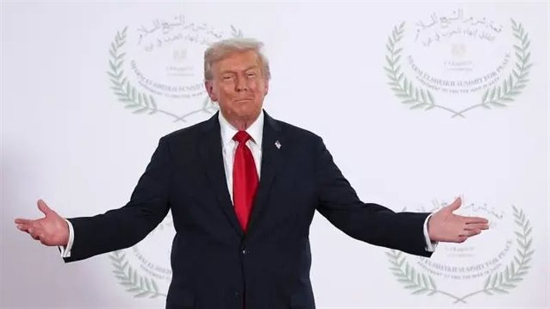 الرئيس الأمريكي دونالد