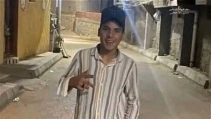 مقتل طالب على يد