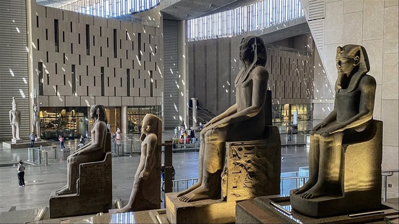 هل يوم افتتاح المتحف