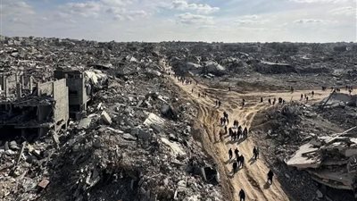 بعد وقف الحرب، هل من منقذ لغزة ؟ (شاهد المأساة بالفيديو)