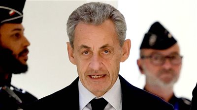 تهديدات بقتل الرئيس الفرنسي السابق نيكولا ساركوزي بعد الحكم عليه بالسجن (فيديو)