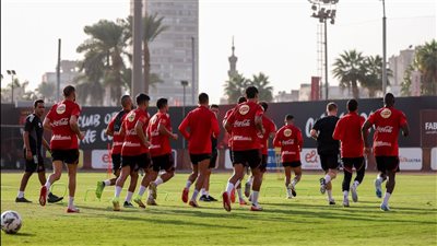 الأهلي يستأنف تدريباته بدون راحة استعدادًا لمواجهة إيجل نوار الإفريقية