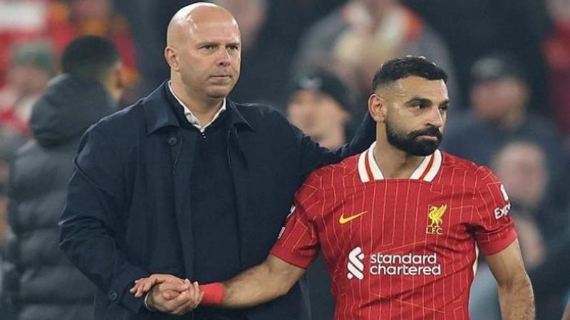 أرن سلوت ومحمد صلاح