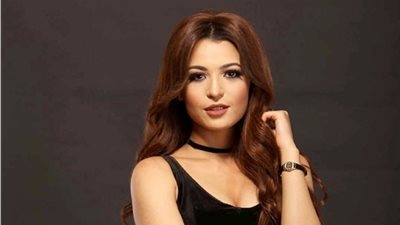 بتول الحداد لجمهورها عبر انستجرام: أرجوكم ادعوا لوالدي العزيز ، دخل غرفة العمليات لإجراء قلب مفتوح