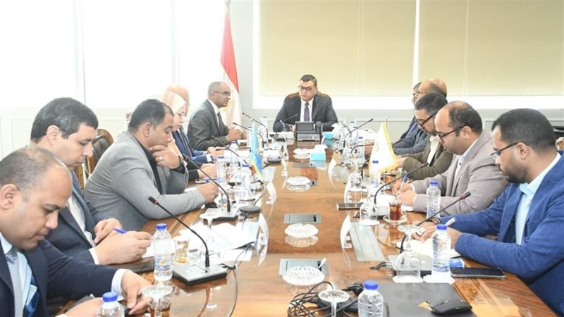 وزارة الإسكان تدفع