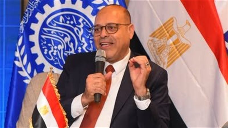 وزير العمل