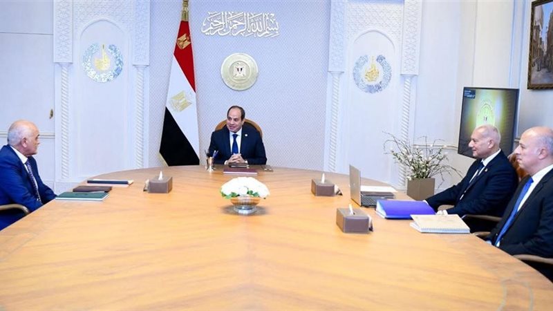 جانب من اجتماع الرئيس