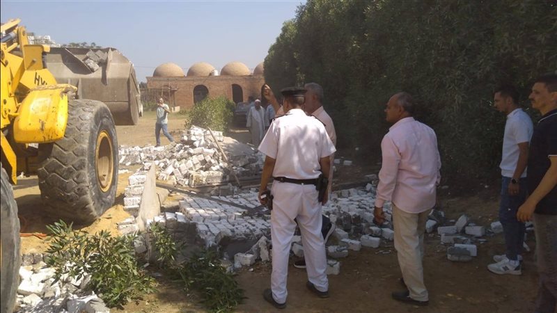 جانب من جهود محافظة الجيزة في رصد وإزالة مخالفات البناء