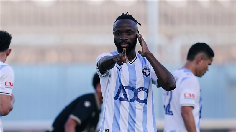 فيستون ماييلي