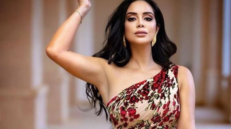 الفنانة بسنت شوقي