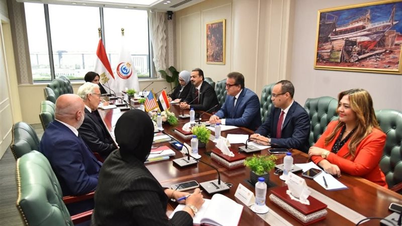 وزير الصحة يستقبل وزير خارجية ولاية نبراسكا الأمريكية