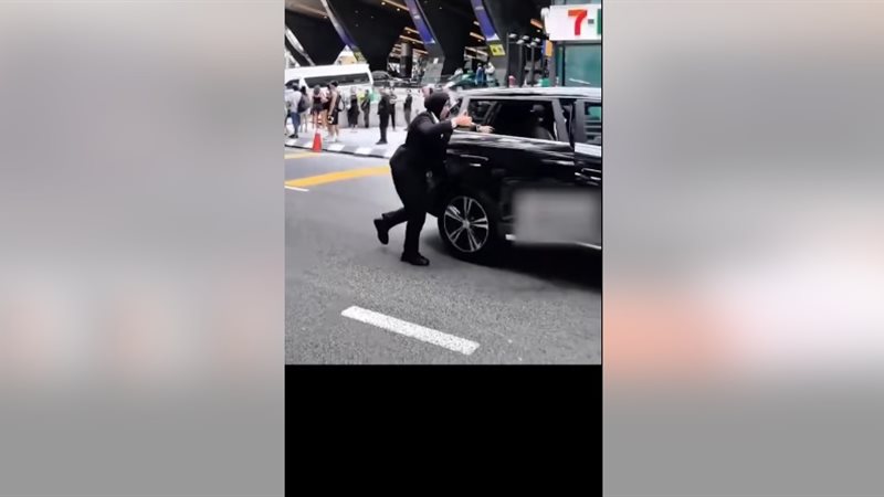 بودي جارد نساء في