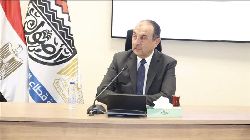  محمد شيمي، وزير قطاع الأعمال العام