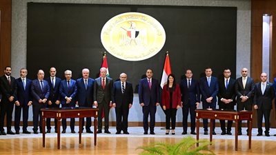 رئيسا وزراء مصر ولبنان يشهدان توقيع  15 اتفاقية تعاون مشترك بالعاصمة الإدارية الجديدة
