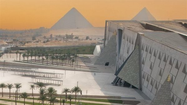 افتتاح المتحف المصري الكبير 