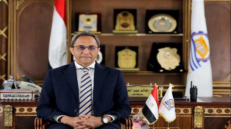 شاشات عملاقة في ميادين