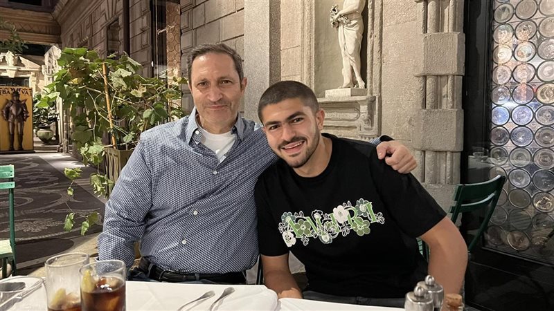 علاء مبارك ونجله