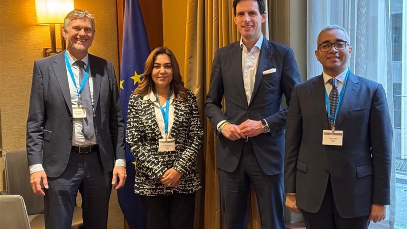 وزيرة التنمية المحلية 