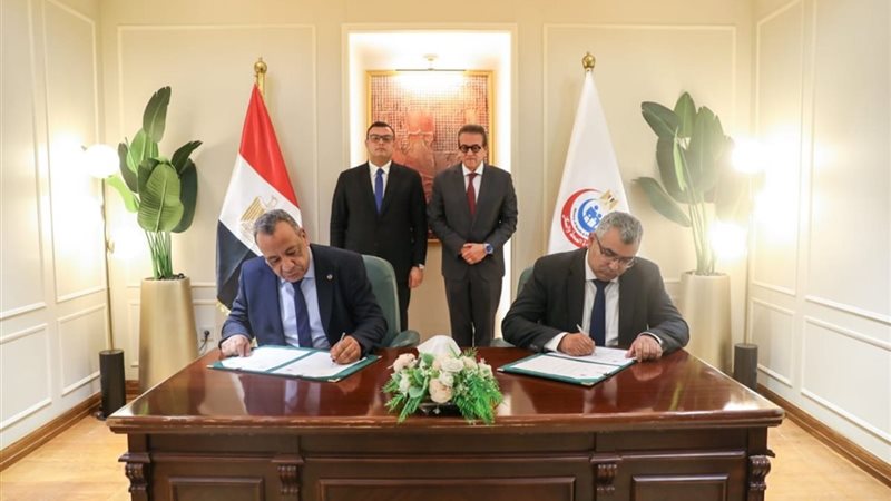 توقيع مذكرة تفاهم بين الوزارتين 