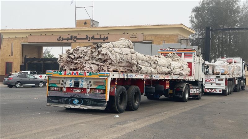 قافلة زاد العزة الـ 64