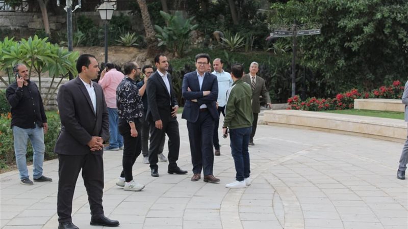  وزير الثقافة يتفقد مشروع إعادة إحياء حديقة الأزبكية التراثي